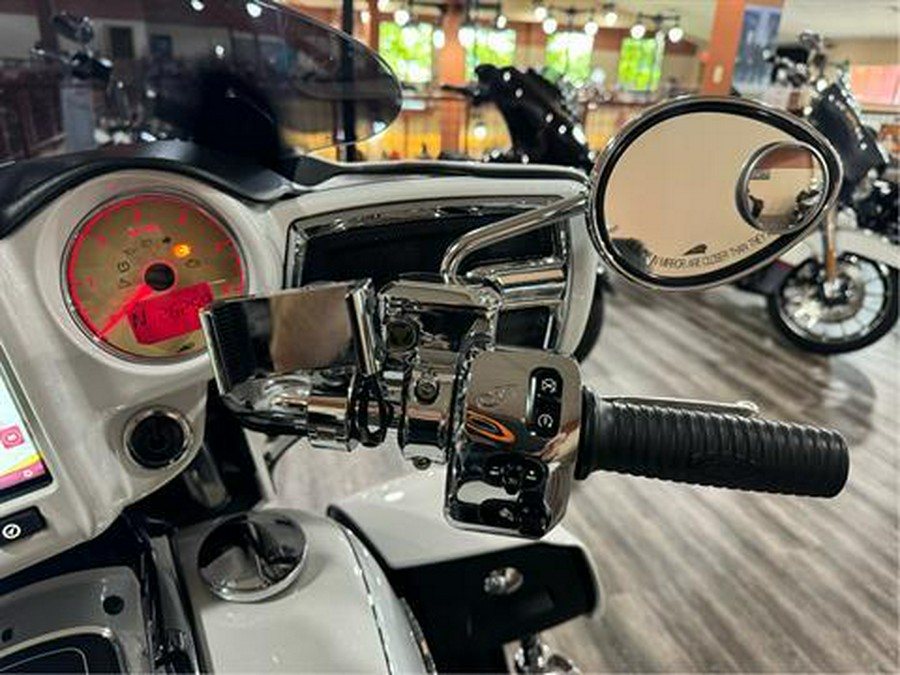 2018 Indian Motorcycle Roadmaster® ABS