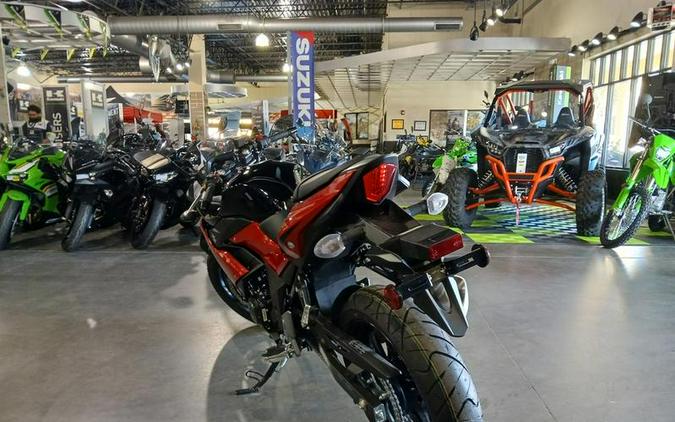 2025 Suzuki GSX250R ABS