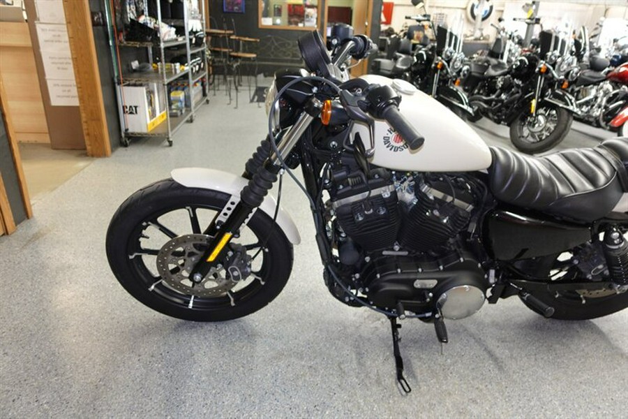 2022 Harley-Davidson Sportster 883 Iron