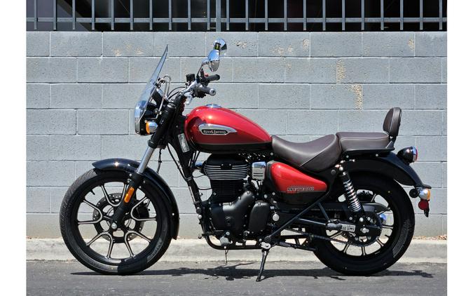 2023 Royal Enfield Meteor Supernova Red