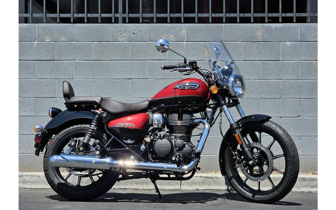 2023 Royal Enfield Meteor Supernova Red