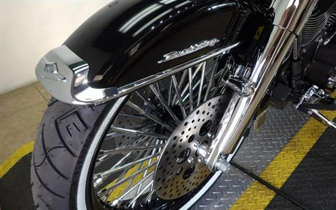 2015 Harley-Davidson Road King®