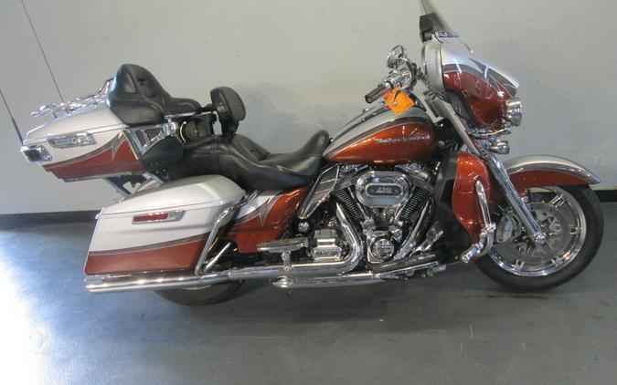 2014 Harley-Davidson® FLHTKSE - CVO™ Limited