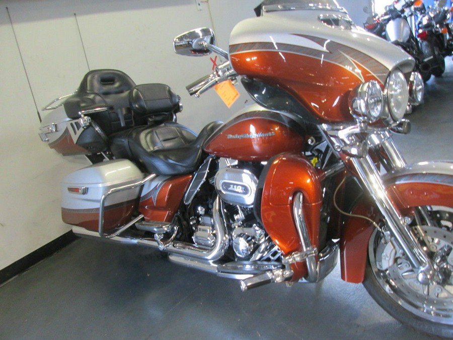 2014 Harley-Davidson® FLHTKSE - CVO™ Limited