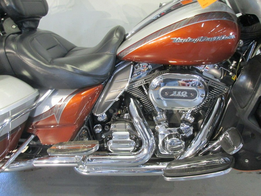 2014 Harley-Davidson® FLHTKSE - CVO™ Limited