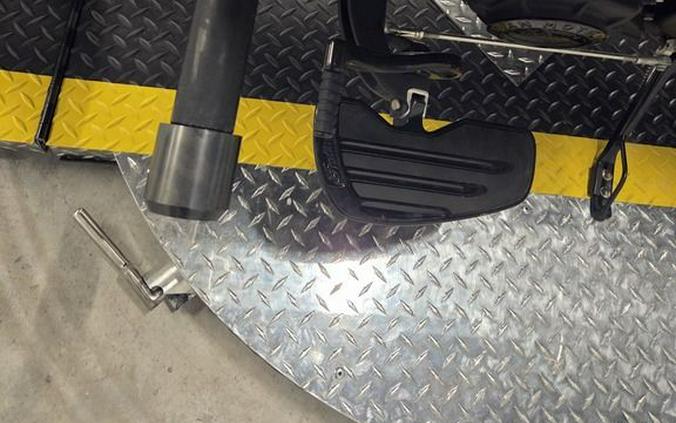 2024 Indian Motorcycle® SCOUT ROGUE ABS, BLACK METALLIC, 49ST