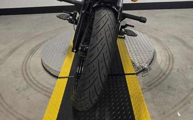 2024 Indian Motorcycle® SCOUT ROGUE ABS, BLACK METALLIC, 49ST