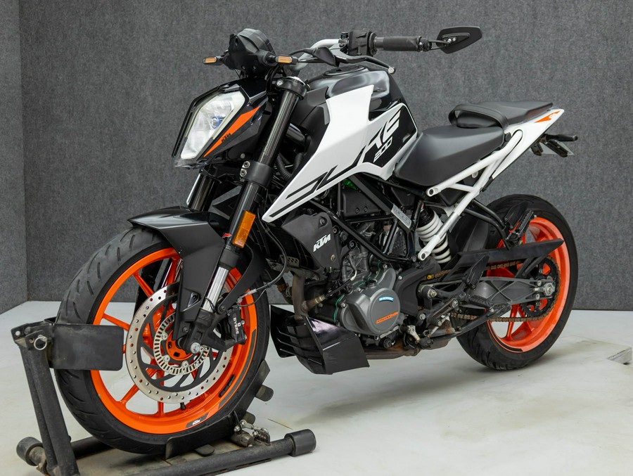 2021 KTM 200 DUKE W/ABS