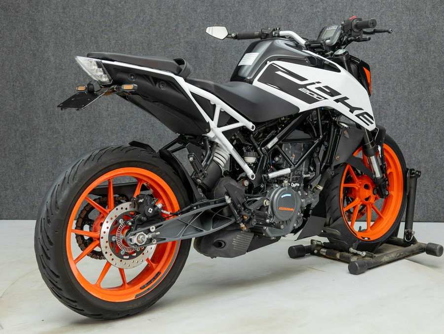 2021 KTM 200 DUKE W/ABS