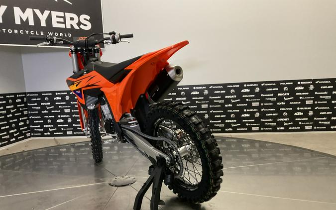 2026 KTM 450 SX-F - 42698M