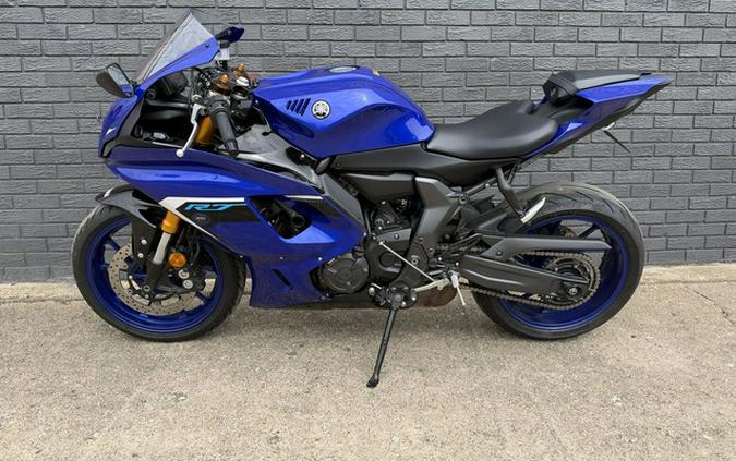 2025 Yamaha YZF R7