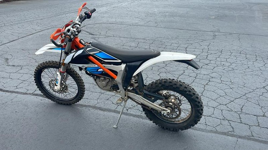 2022 KTM Freeride E-XC