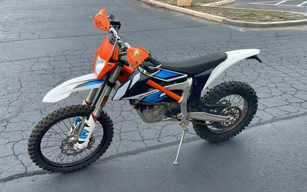 2022 KTM Freeride E-XC