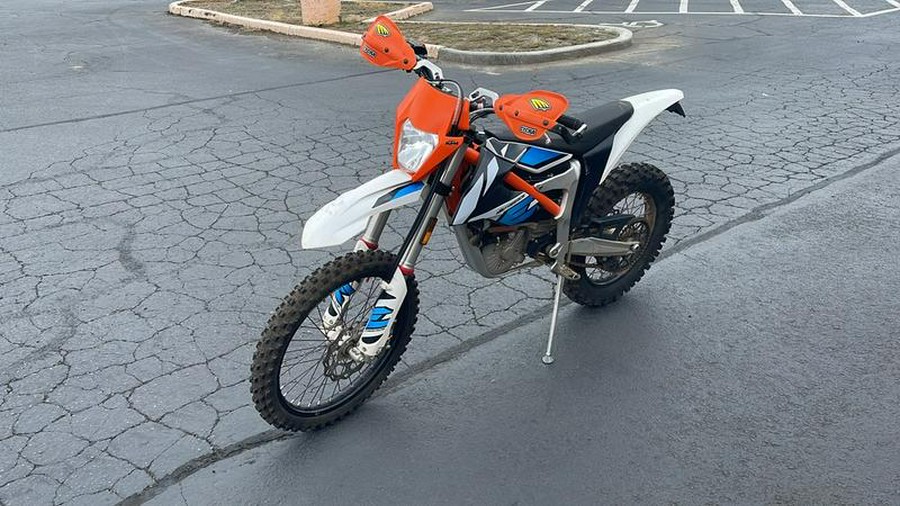 2022 KTM Freeride E-XC