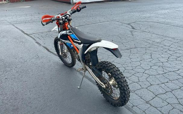 2022 KTM Freeride E-XC