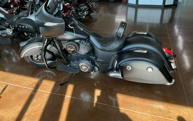 2017 Indian Motorcycle Indian® Chieftain Dark Horse®