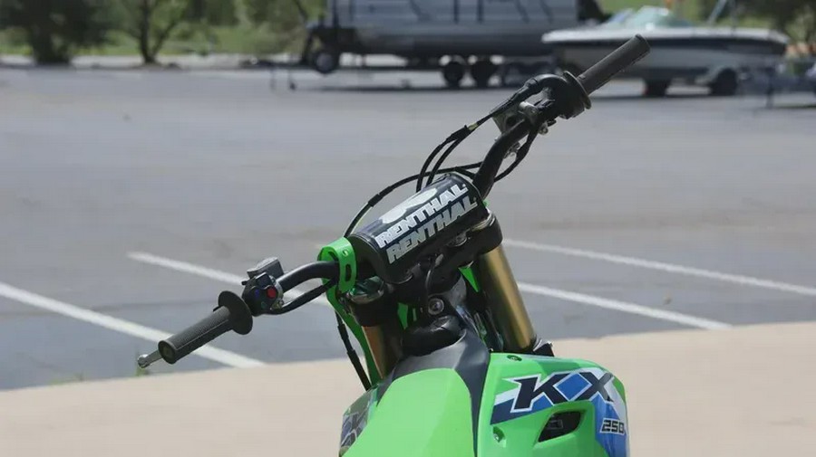 2026 KAWASAKI KX250X