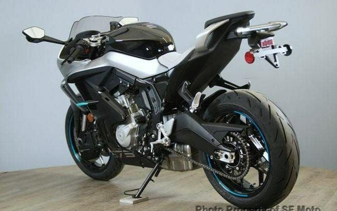 2025 CFMOTO 675SS