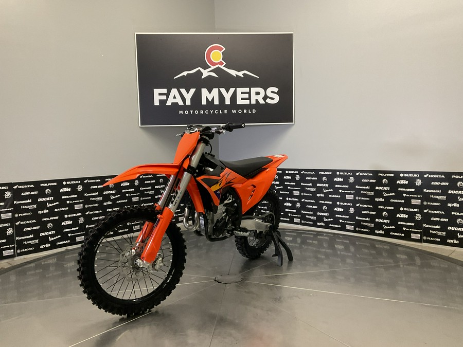 2026 KTM 450 SX-F - 42697M