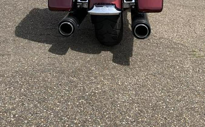 2017 Harley-Davidson® FLTRU - Road Glide® Ultra