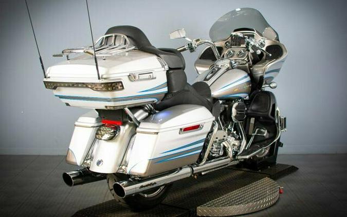 2016 Harley-Davidson CVO Road Glide Ultra