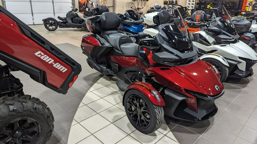 New 2024 CAN-AM SPYDER RT LIMITED DEEP MARSALA METALLIC