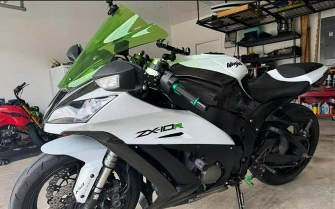 2014 Kawasaki Ninja® ZX™ -10R