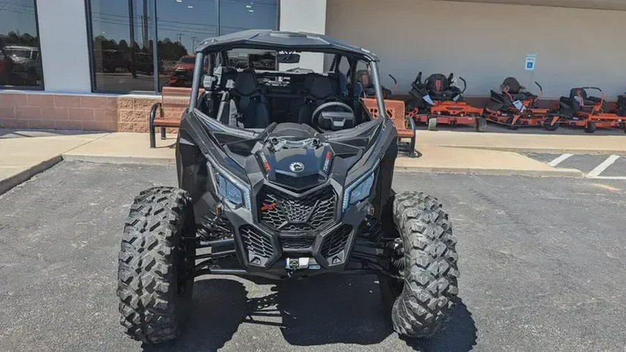 New 2025 CAN-AM MAVERICK MAX XDS 64 TURBO RR TRIPLE BLACK