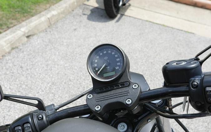 2018 Harley-Davidson® Iron 883™ D94 INDSTRL GRY DNM