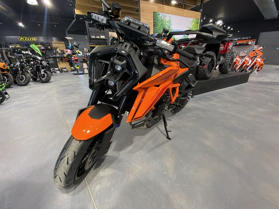 2024 KTM 1390 Super Duke R EVO