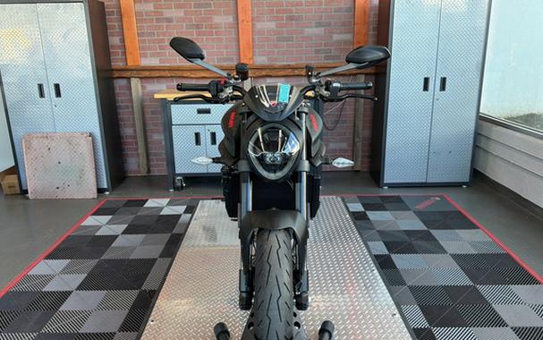 2021 Ducati Monster