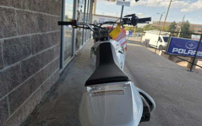 2027 Kawasaki KLX®140R L
