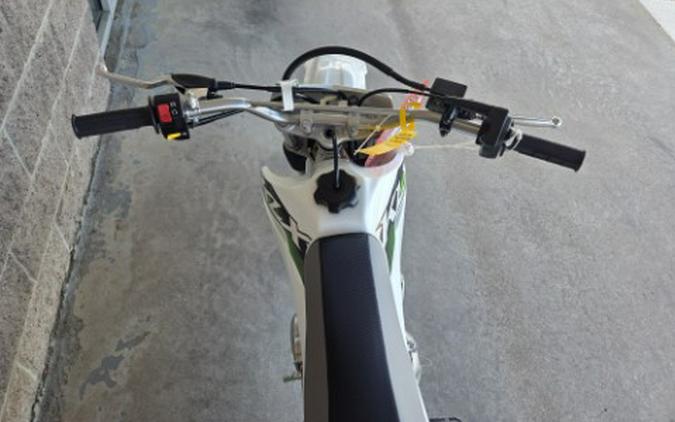 2027 Kawasaki KLX®140R L