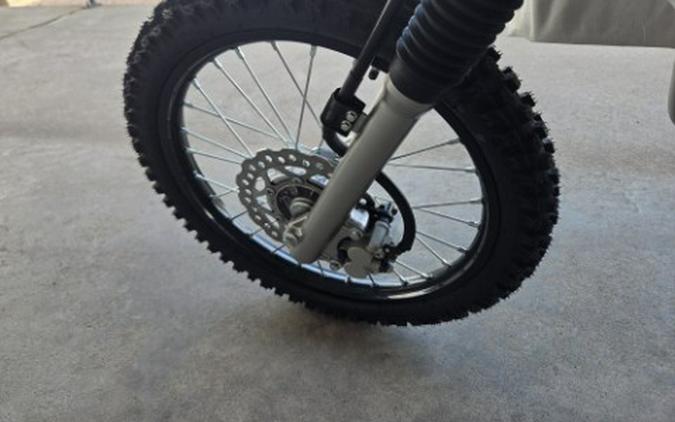 2027 Kawasaki KLX®140R L