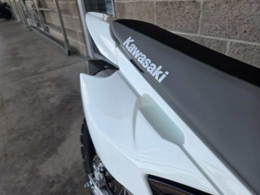 2027 Kawasaki KLX®140R L
