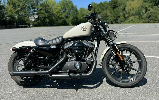 2022 Harley-Davidson Iron 883 Review [Air-Cooled Sportster]