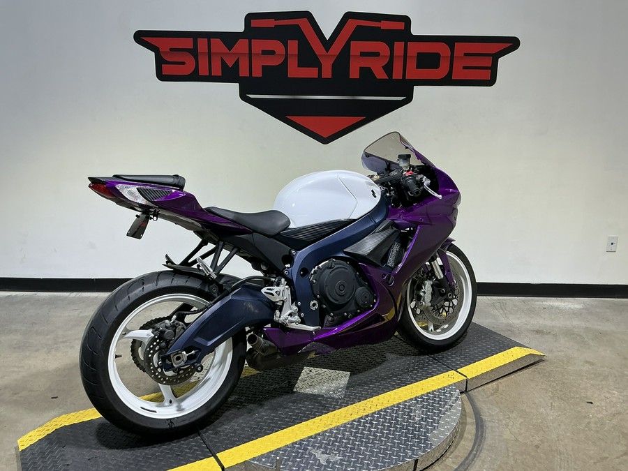 2011 Suzuki GSX-R600™