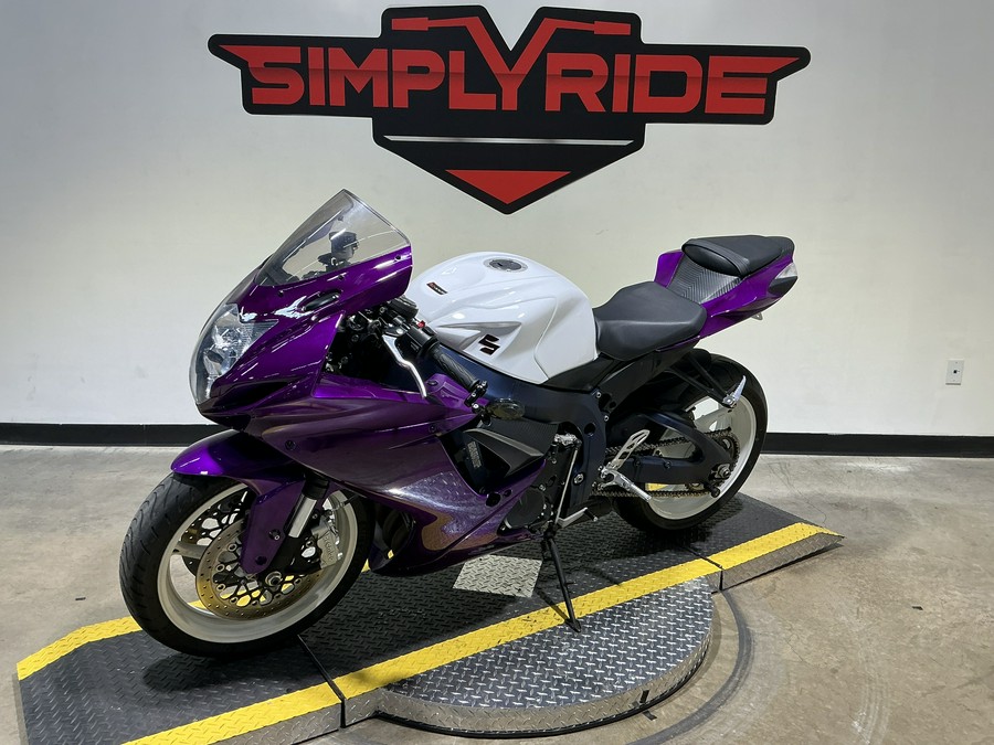 2011 Suzuki GSX-R600™