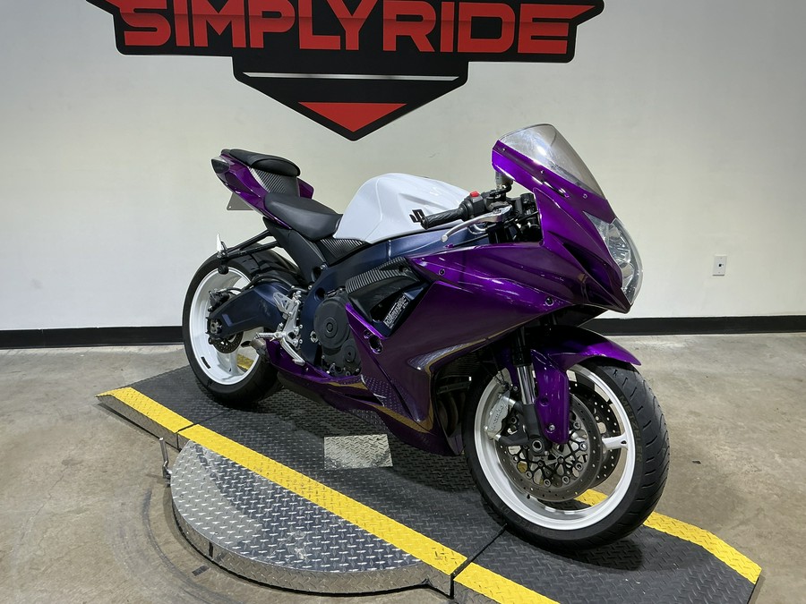 2011 Suzuki GSX-R600™