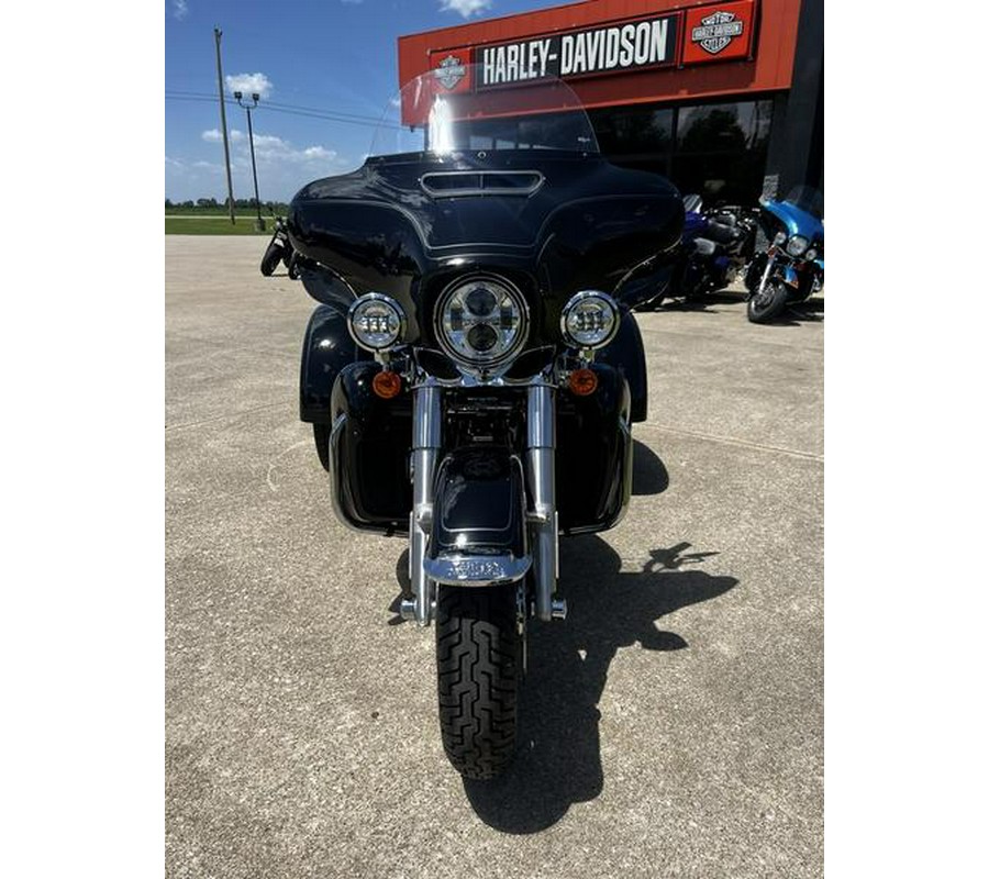 2024 Harley-Davidson® FLHTCUTG - Tri Glide® Ultra