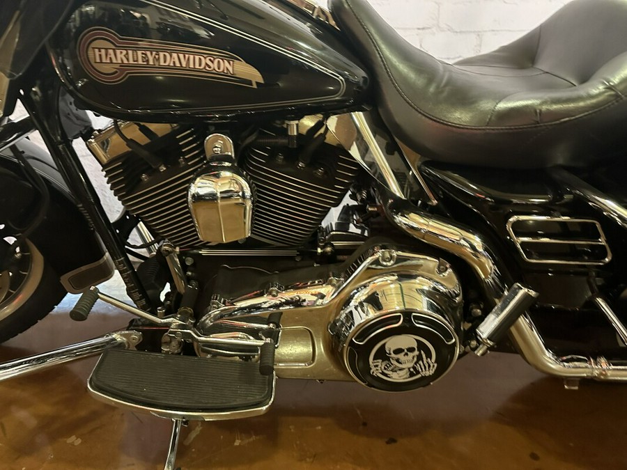 2007 Harley-Davidson Electra Glide® Classic FLHTC Vivid Black