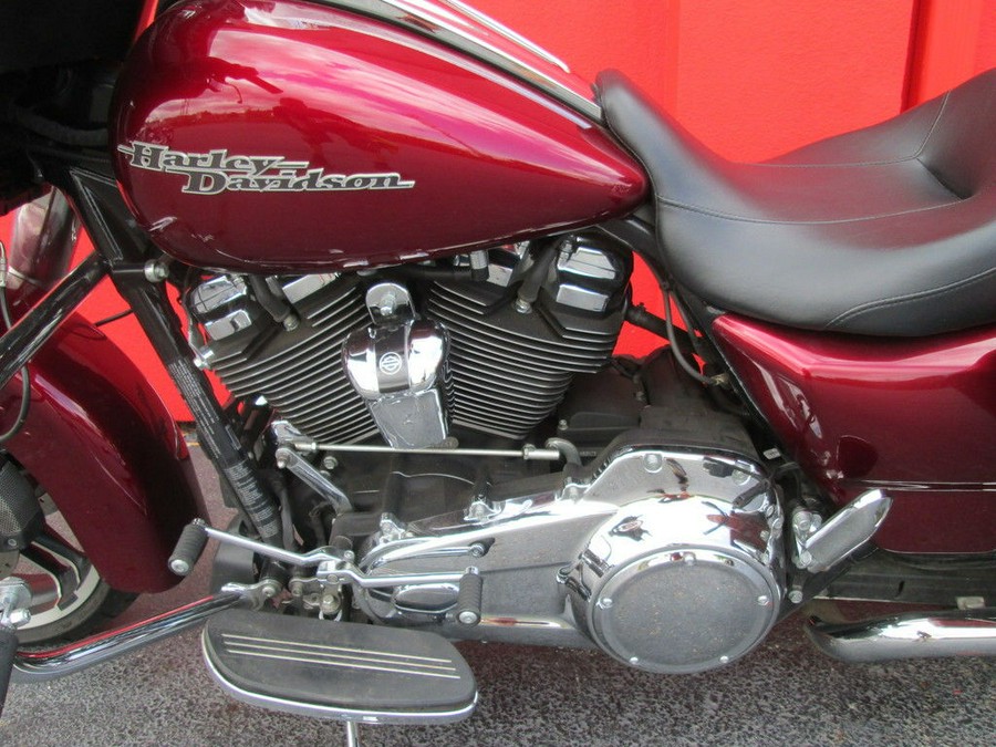 2017 Harley-Davidson® FLHX - Street Glide®