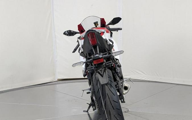2026 Yamaha YZF-R7 70th Anniversary Edition