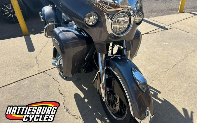 2016 Indian Roadmaster Steel Gray And Thunder Black