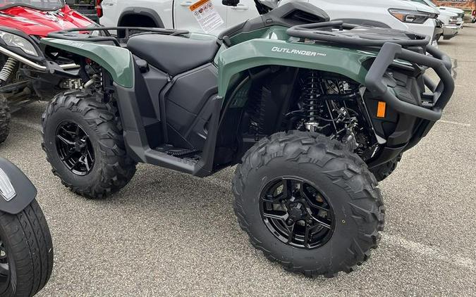 2023 Can-Am® Outlander Pro XU HD7