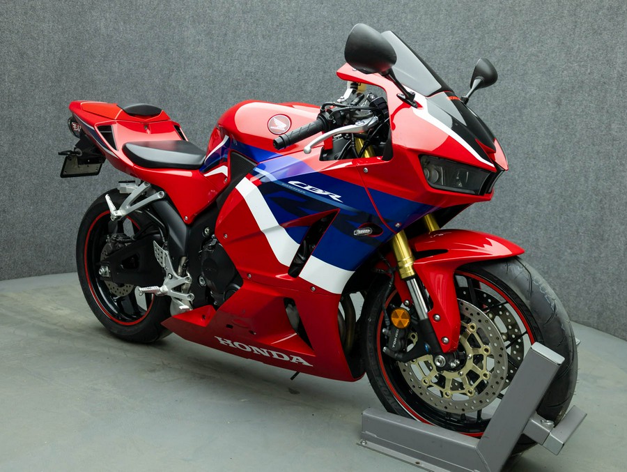 2024 HONDA CBR600RR