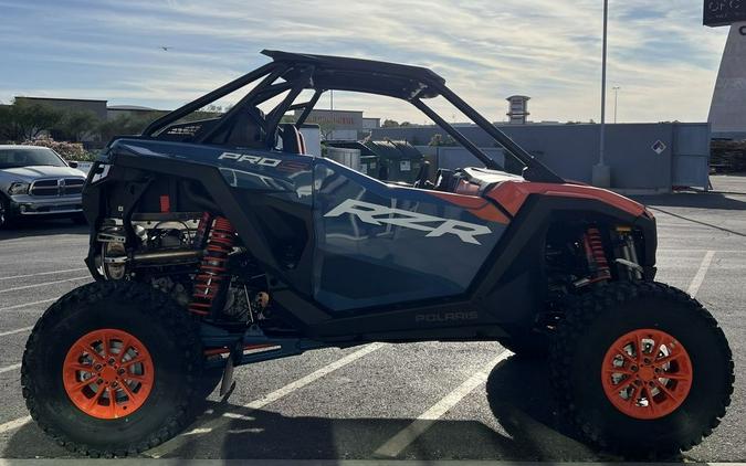 2025 Polaris® RZR Pro S Ultimate Orange Burst / Zenith Blue
