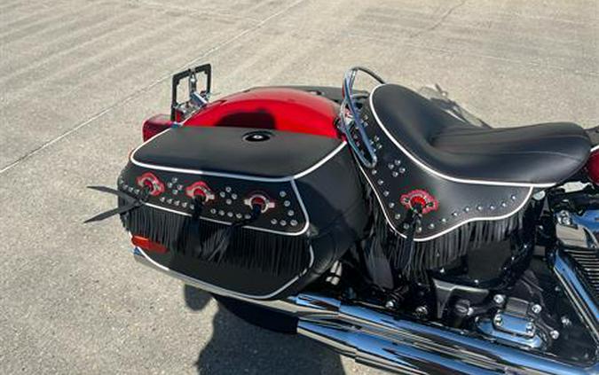 2024 Harley-Davidson Hydra-Glide Revival