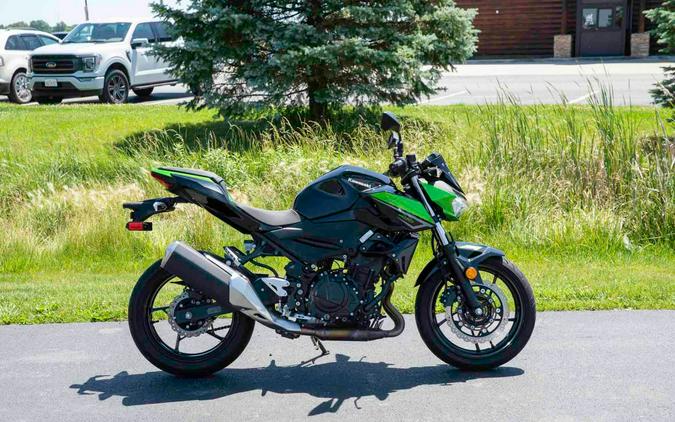 2022 Kawasaki Z400 ABS