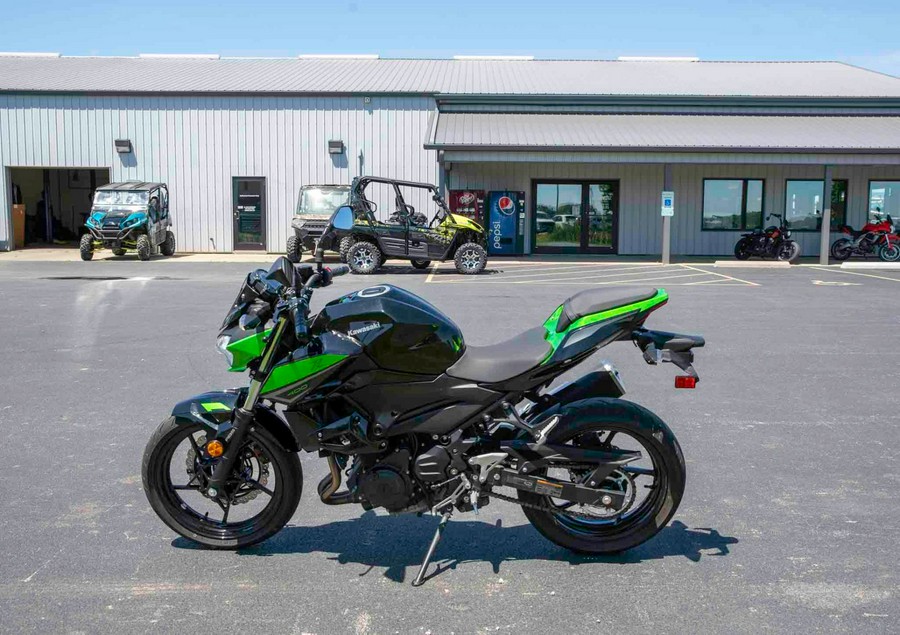 2022 Kawasaki Z400 ABS